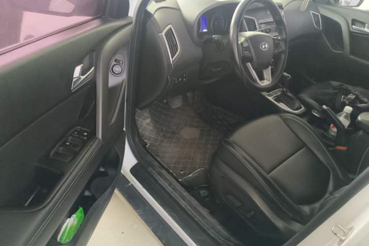 Used Hyundai ix25 2017 1.6L Automatic Smart Version Driver Seat