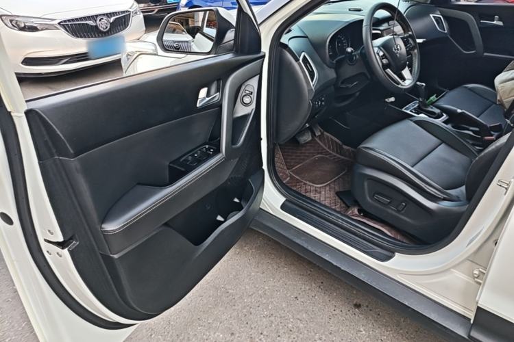 Used Hyundai ix25 2017 1.6L Automatic Smart Version Driver Seat