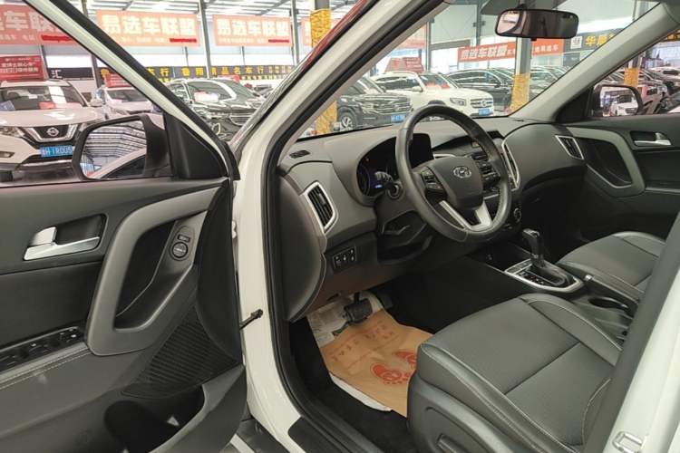 Used Hyundai ix25 2017 1.6L Automatic Smart Version Driver Seat