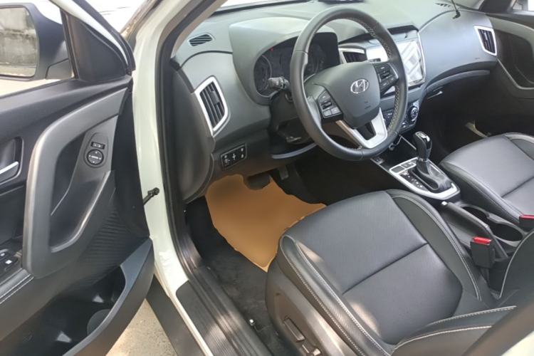 Used Hyundai ix25 2017 1.6L Automatic Smart Version Driver Seat