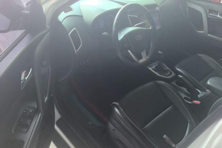 Used Hyundai ix25 2017 1.6L Automatic Smart Version Driver Seat