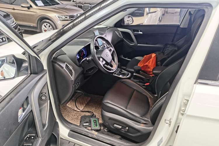 Used Hyundai ix25 2017 1.6L Automatic Smart Version Driver Seat