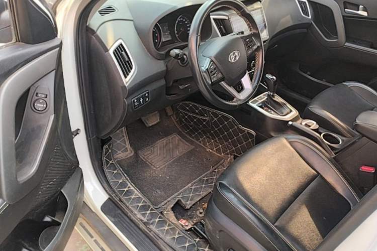Used Hyundai ix25 2017 1.6L Automatic Smart Version Driver Seat