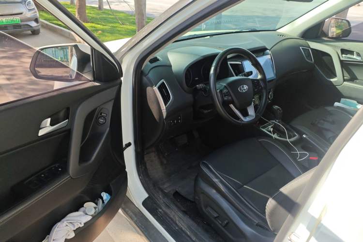Used Hyundai ix25 2017 1.6L Automatic Smart Version Driver Seat