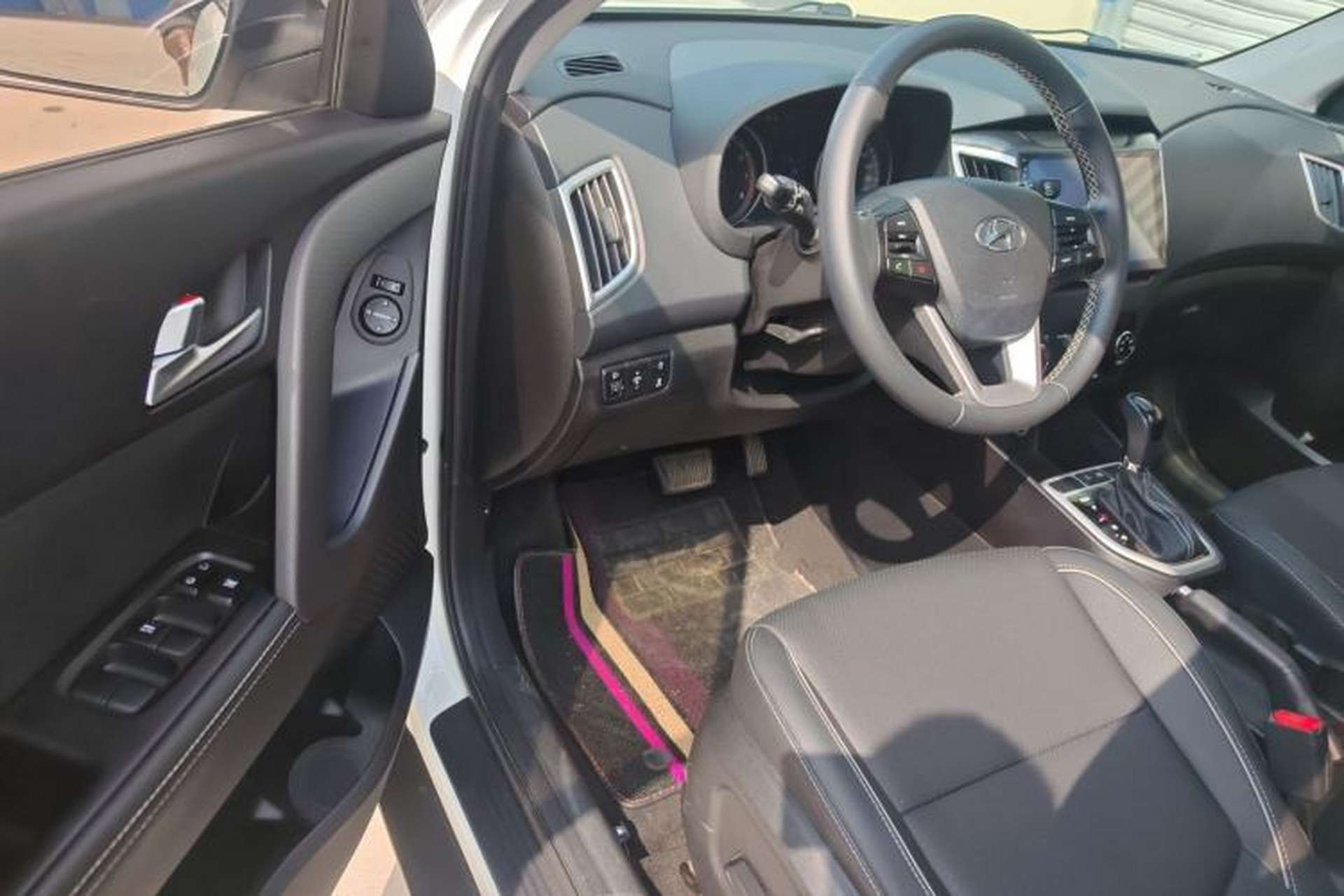 Used Hyundai ix25 2017 1.6L Automatic Smart Version Driver Seat