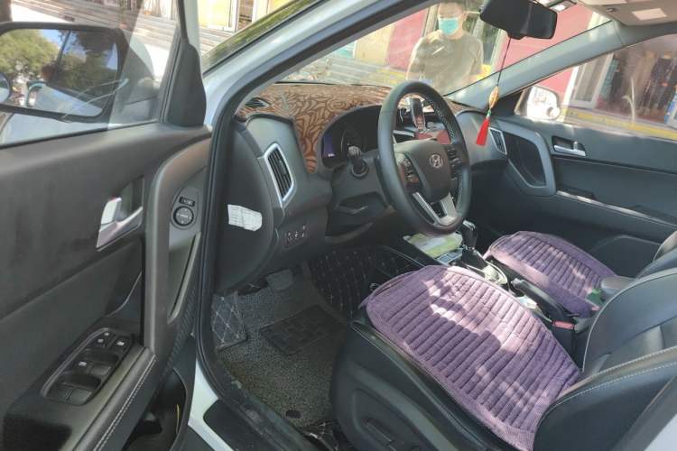 Used Hyundai ix25 2017 1.6L Automatic Smart Version Driver Seat