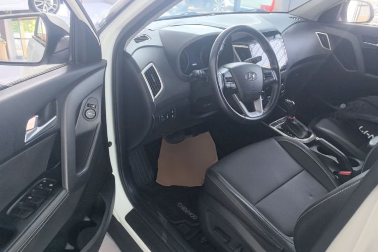 Used Hyundai ix25 2017 1.6L Automatic Smart Version Driver Seat