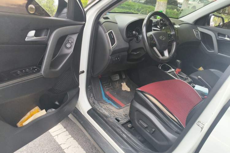 Used Hyundai ix25 2017 1.6L Automatic Smart Version Driver Seat