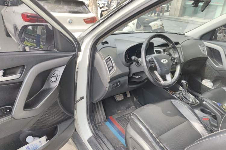 Used Hyundai ix25 2017 1.6L Automatic Smart Version Driver Seat