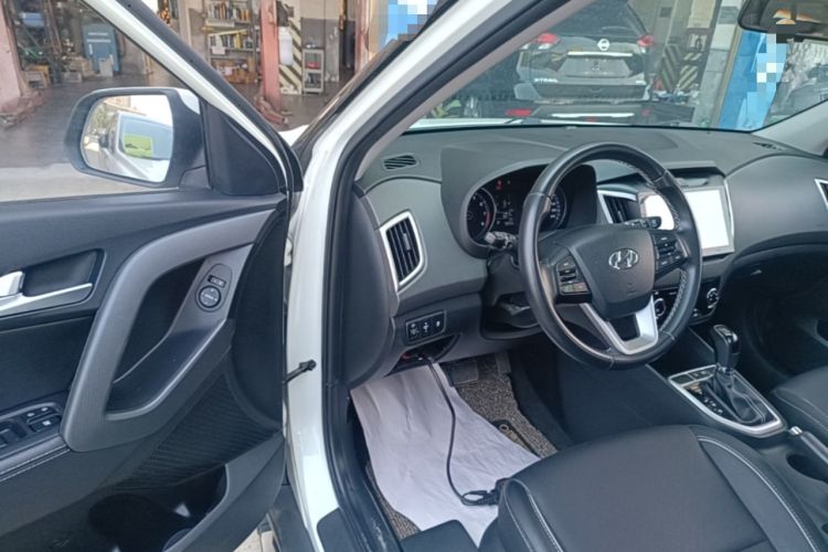 Used Hyundai ix25 2017 1.6L Automatic Smart Version Driver Seat