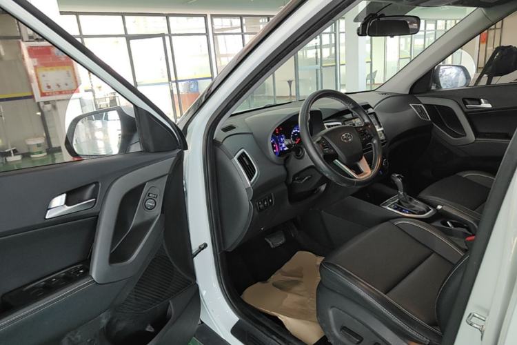 Used Hyundai ix25 2017 1.6L Automatic Smart Version Driver Seat