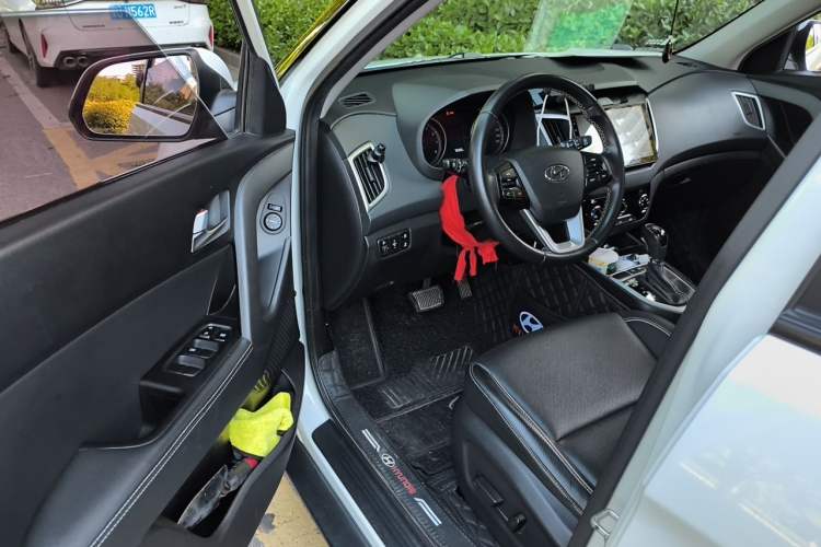 Used Hyundai ix25 2017 1.6L Automatic Smart Version Driver Seat