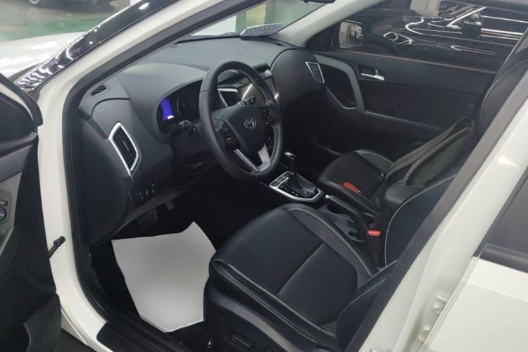 Used Hyundai ix25 2017 1.6L Automatic Smart Version Driver Seat