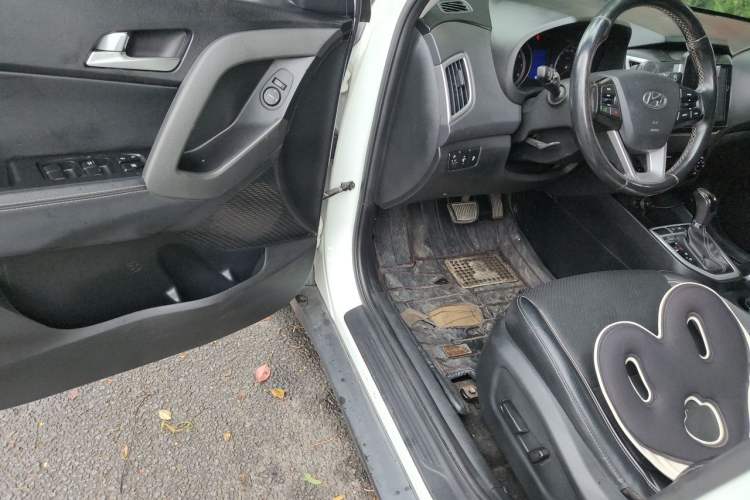 Used Hyundai ix25 2017 1.6L Automatic Smart Version Driver Seat