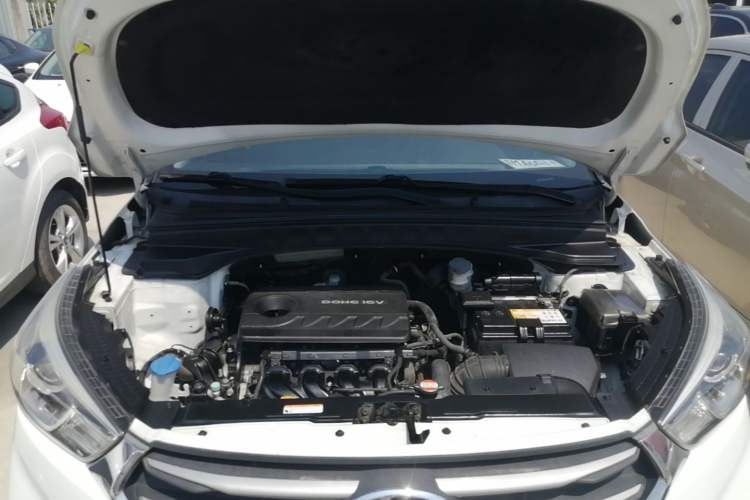 Used Hyundai ix25 2017 1.6L Automatic Smart Version Engine Bay