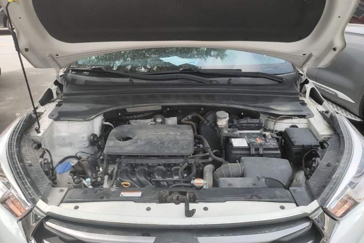 Used Hyundai ix25 2017 1.6L Automatic Smart Version Engine Bay