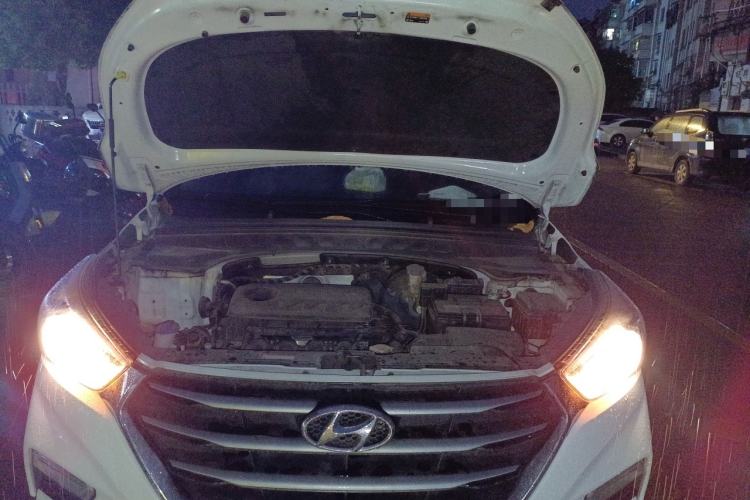 Used Hyundai ix25 2017 1.6L Automatic Smart Version Engine Bay