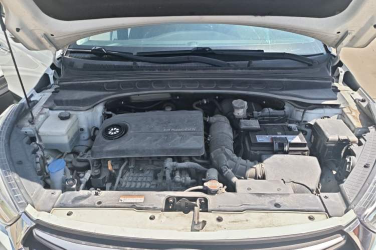 Used Hyundai ix25 2017 1.4T Automatic Smart Version Engine Bay