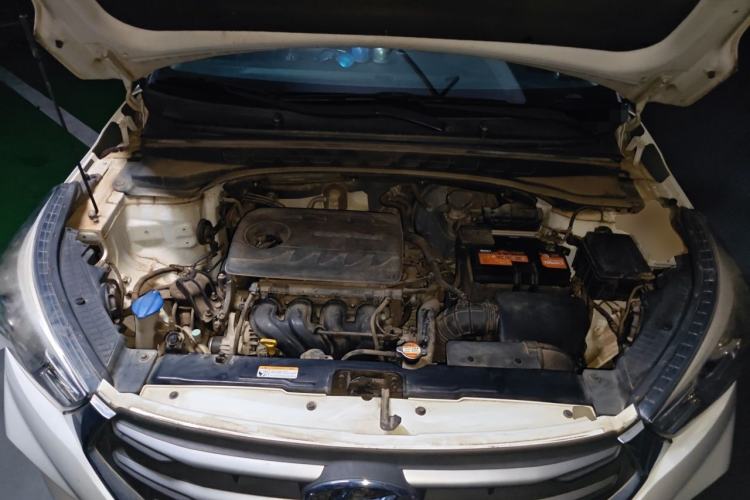 Used Hyundai ix25 2017 1.6L Automatic Smart Version Engine Bay