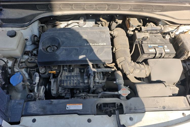 Used Hyundai ix25 2017 1.4T Automatic Smart Version Engine Bay