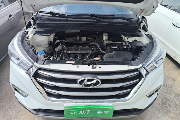Used Hyundai ix25 2017 1.6L Automatic Smart Version Engine Bay