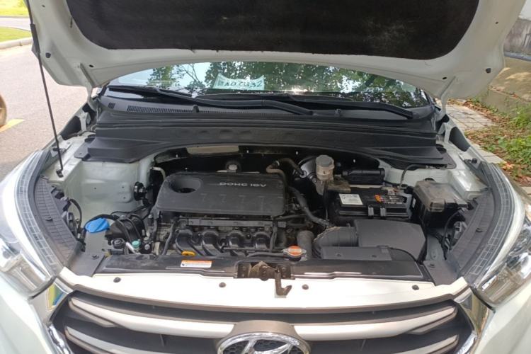 Used Hyundai ix25 2017 1.6L Automatic Smart Version Engine Bay