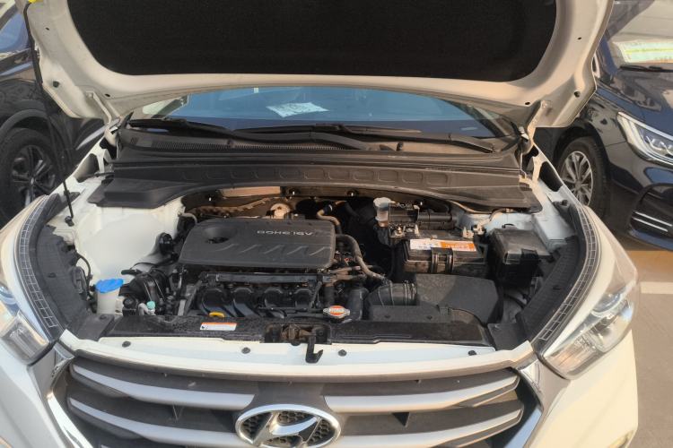 Used Hyundai ix25 2017 1.6L Automatic Smart Version Engine Bay