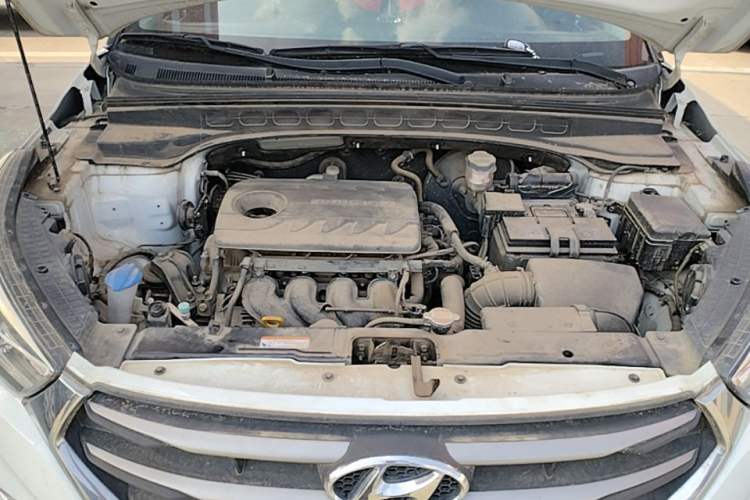 Used Hyundai ix25 2017 1.6L Automatic Smart Version Engine Bay