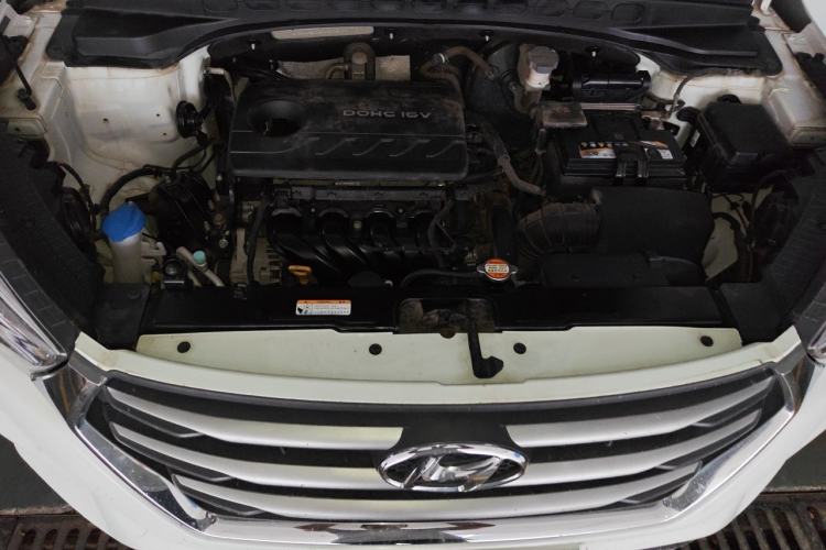 Used Hyundai ix25 2017 1.6L Automatic Smart Version Engine Bay