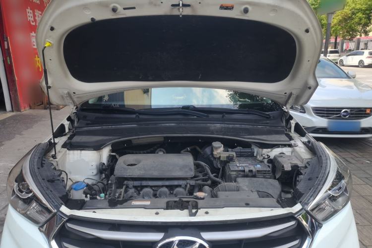 Used Hyundai ix25 2017 1.6L Automatic Smart Version Engine Bay