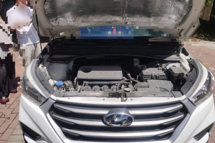 Used Hyundai ix25 2017 1.6L Manual Fashion Model Engine Bay