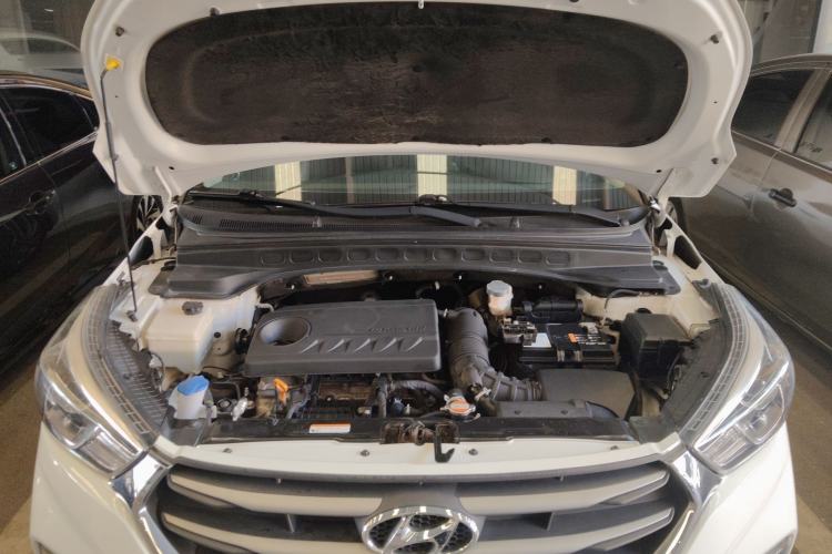 Used Hyundai ix25 2017 1.4T Automatic Smart Version Engine Bay