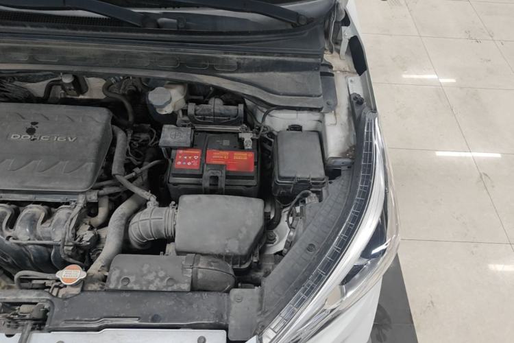 Used Hyundai ix25 2017 1.6L Automatic Smart Version Engine Bay Left