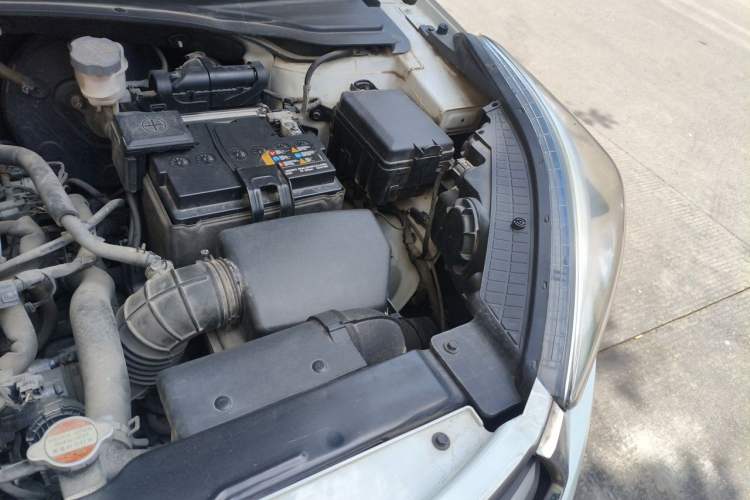 Used Hyundai ix25 2017 1.6L Automatic Smart Version Engine Bay Left