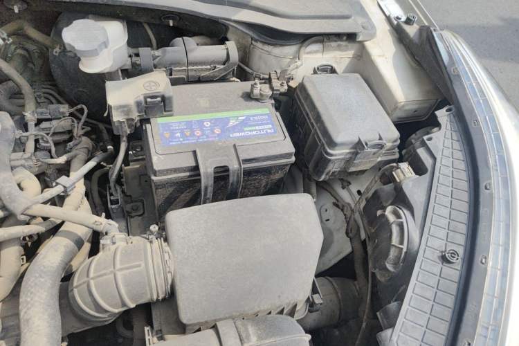 Used Hyundai ix25 2017 1.6L Automatic Smart Version Engine Bay Left