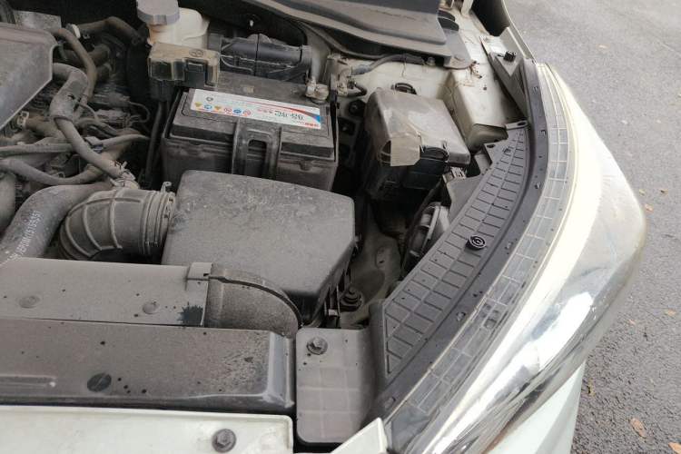Used Hyundai ix25 2017 1.6L Automatic Smart Version Engine Bay Left