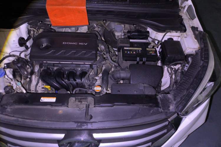 Used Hyundai ix25 2017 1.6L Automatic Smart Version Engine Bay Left