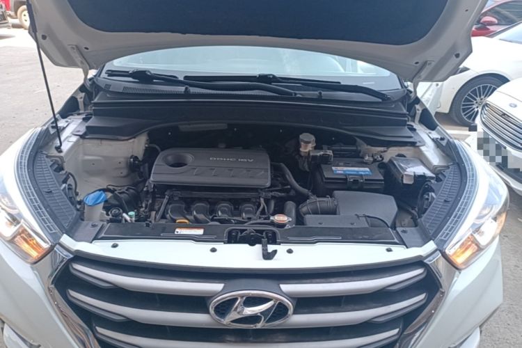 Used Hyundai ix25 2017 1.6L Automatic Smart Version Engine Bay
