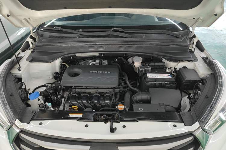 Used Hyundai ix25 2017 1.6L Automatic Smart Version Engine Bay