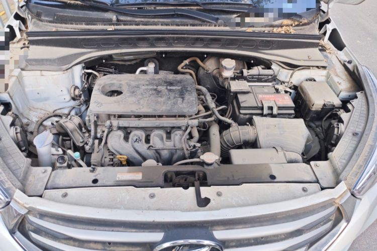 Used Hyundai ix25 2017 1.6L Automatic Smart Version Engine Bay