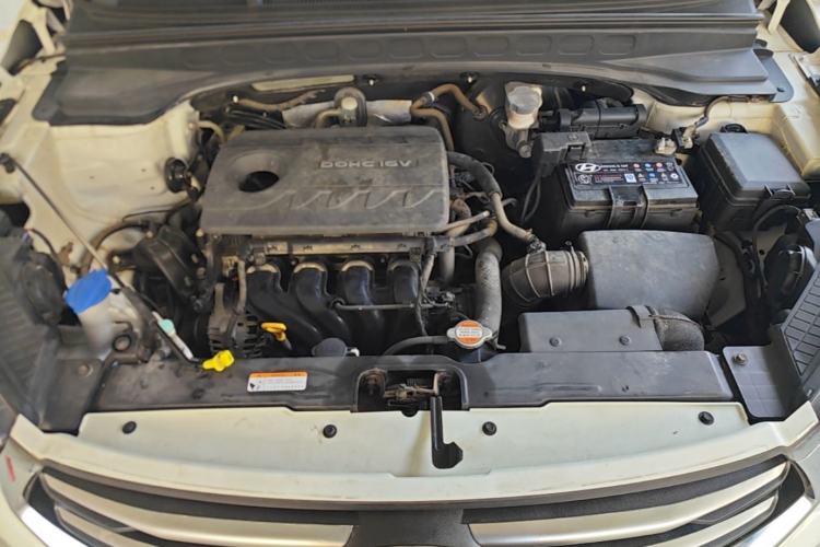 Used Hyundai ix25 2017 1.6L Automatic Smart Version Engine Bay