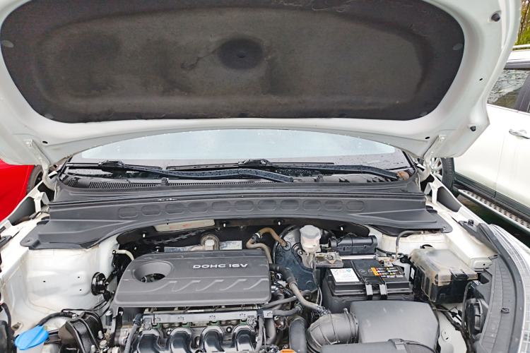 Used Hyundai ix25 2017 1.6L Automatic Smart Version Engine Bay