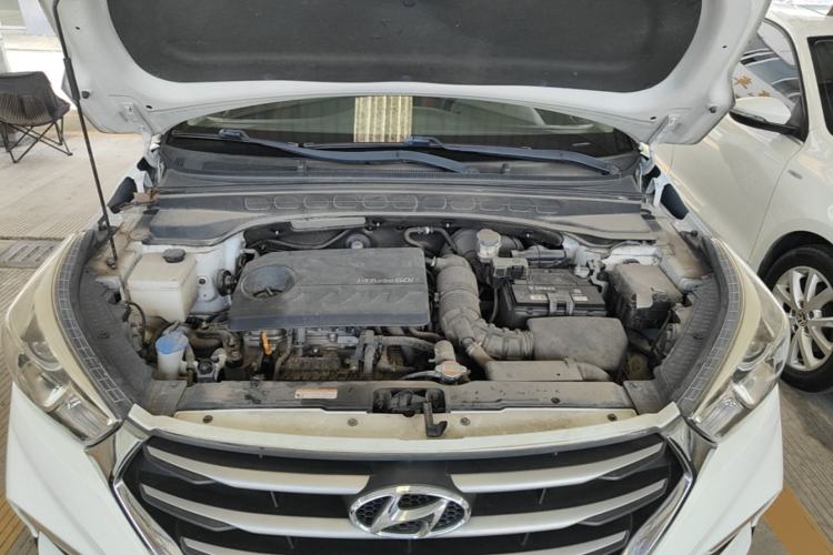 Used Hyundai ix25 2017 1.4T Automatic Smart Version Engine Bay