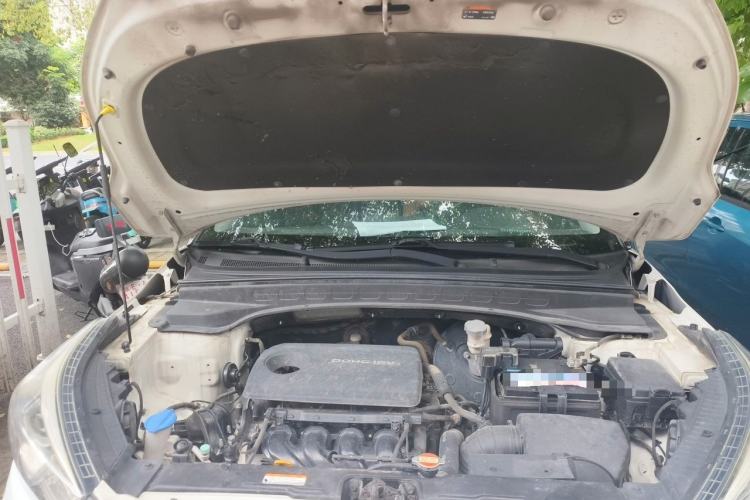 Used Hyundai ix25 2017 1.6L Automatic Smart Version Engine Bay