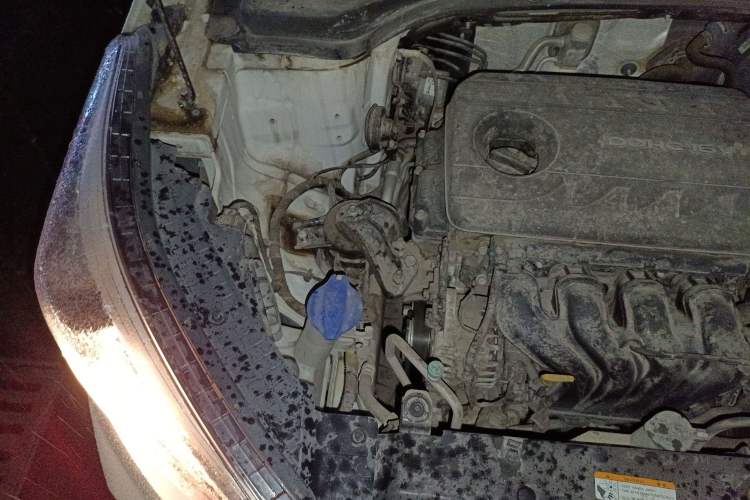 Used Hyundai ix25 2017 1.6L Automatic Smart Version Engine Bay Right