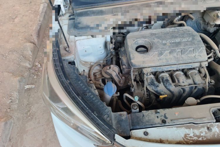 Used Hyundai ix25 2017 1.6L Automatic Smart Version Engine Bay Right