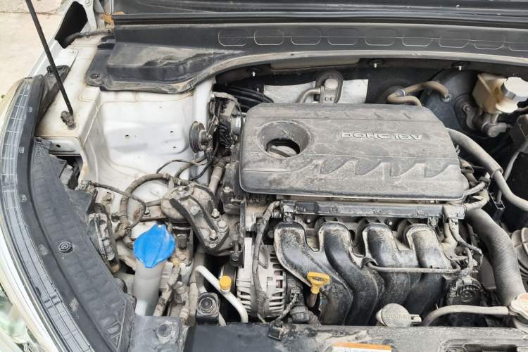 Used Hyundai ix25 2017 1.6L Automatic Smart Version Engine Bay Right
