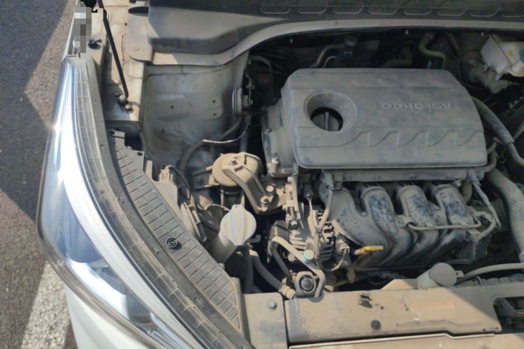 Used Hyundai ix25 2017 1.6L Automatic Smart Version Engine Bay Right