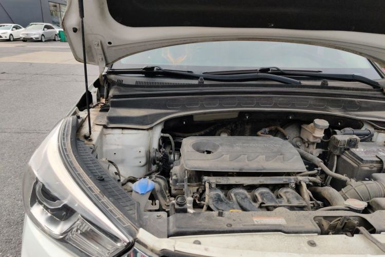 Used Hyundai ix25 2017 1.6L Automatic Smart Version Engine Bay Right