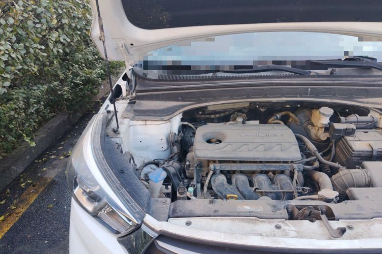 Used Hyundai ix25 2017 1.6L Automatic Smart Version Engine Bay Right